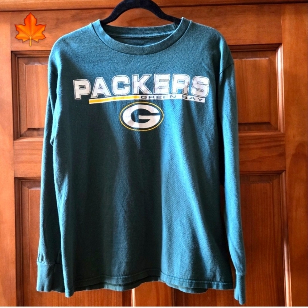 Green Bay Packers long sleeve men's t-shirt size medium
